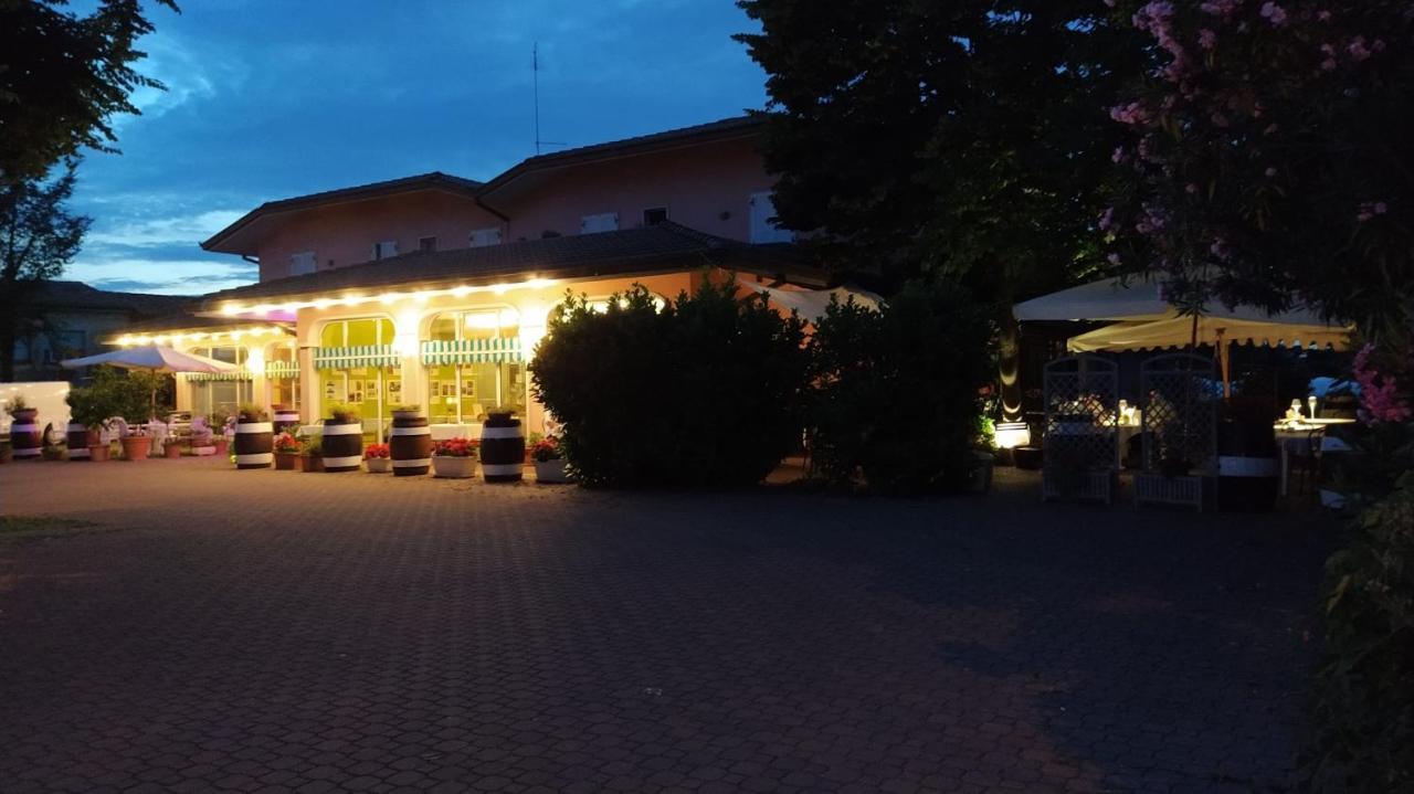 Hotel Ristorante Alla Campagna San Giovanni Lupatoto Zewnętrze zdjęcie