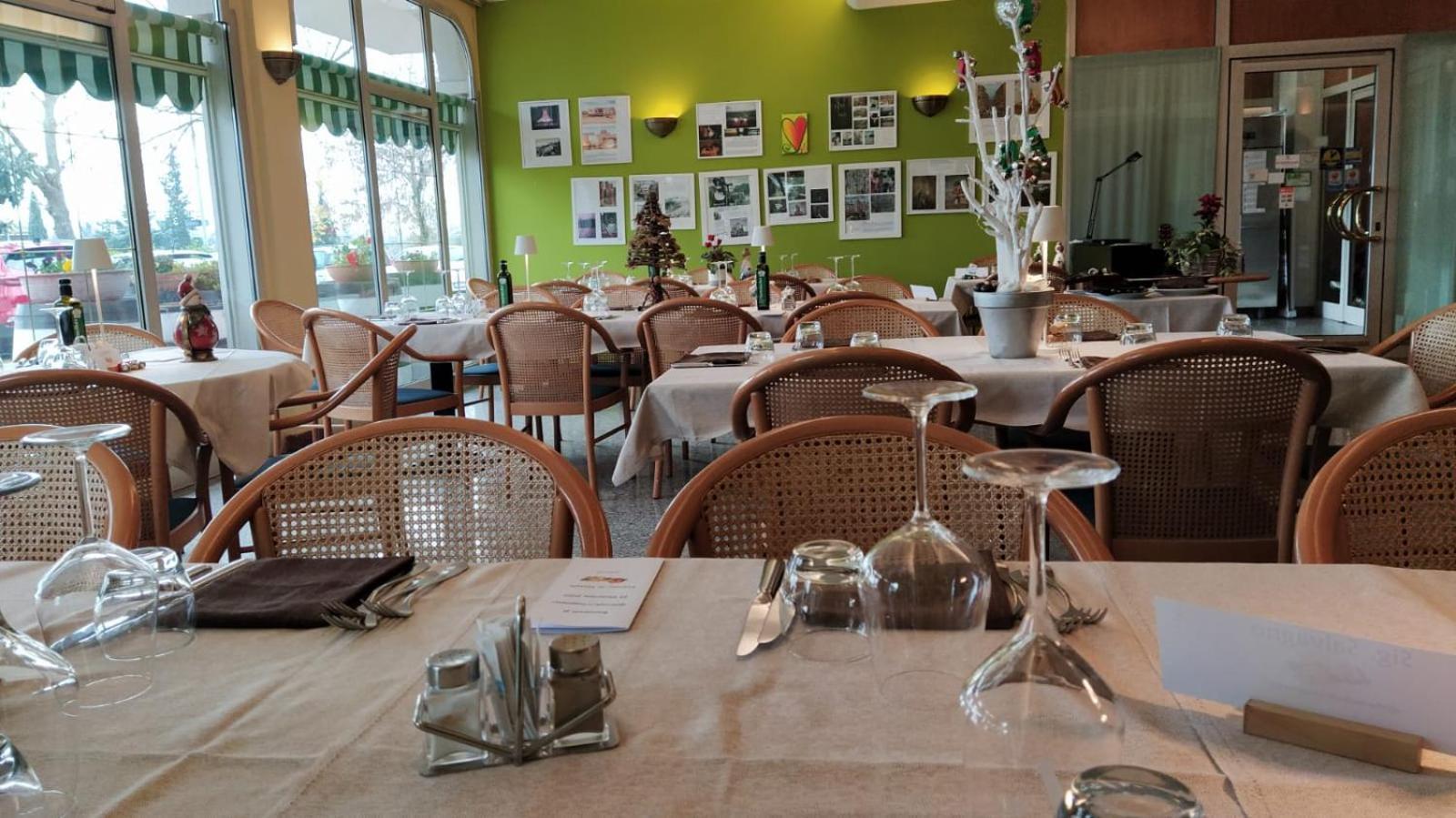 Hotel Ristorante Alla Campagna San Giovanni Lupatoto Zewnętrze zdjęcie