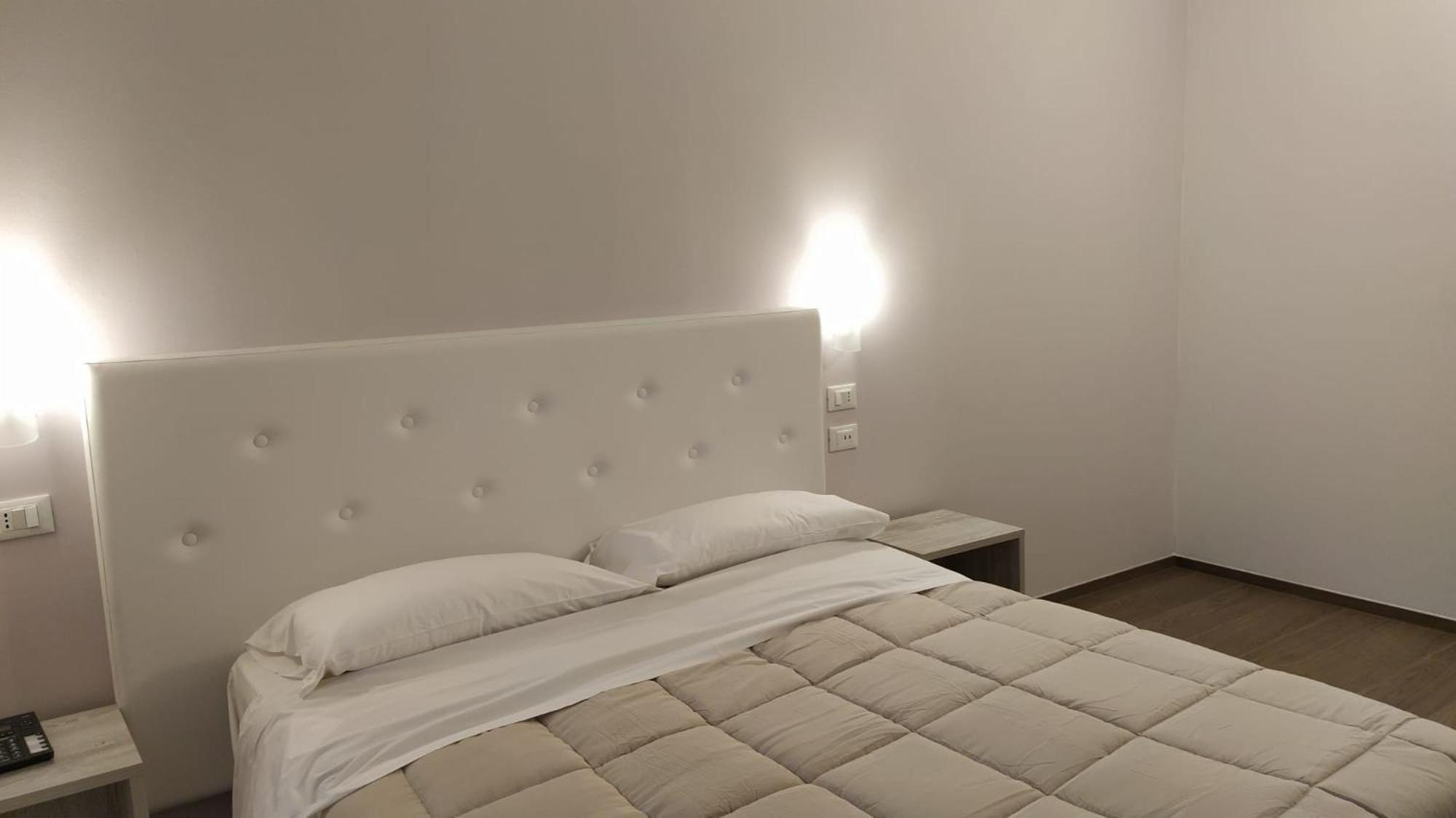Hotel Ristorante Alla Campagna San Giovanni Lupatoto Zewnętrze zdjęcie
