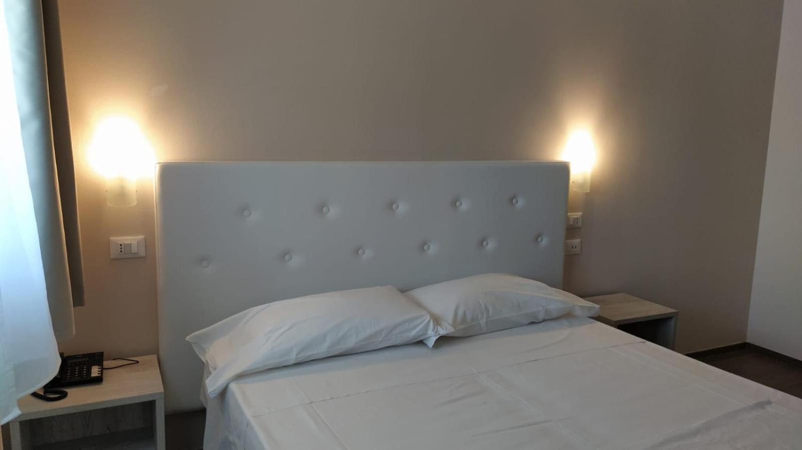 Hotel Ristorante Alla Campagna San Giovanni Lupatoto Pokój zdjęcie